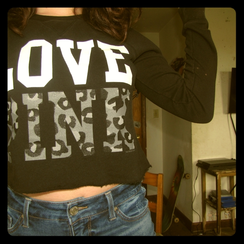 Love pink croptop